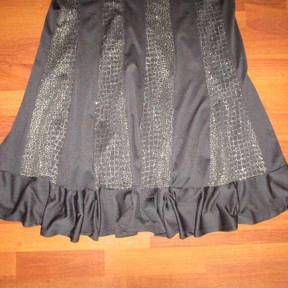 NWD Black Gold Flared Dress - Large - Picture 4 of 7